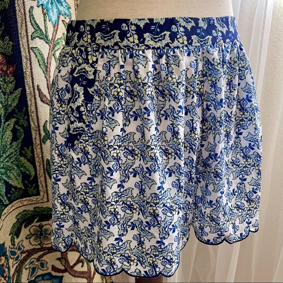 Off White/Blue Bow Printed Bloomer Shorts main image 1